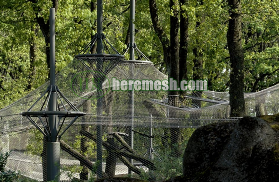 Panther Enclosure Mesh